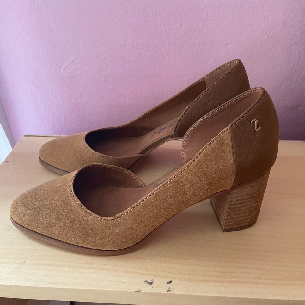 Zodiac Gracie d'Orsay Side Cutout Pumps